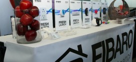 Fibaro annonce trois nouveaux modules : bouton, enceinte et interphone connectés