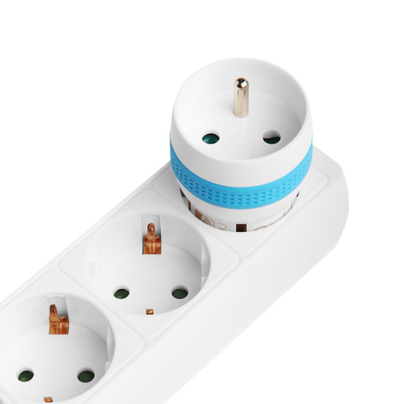 Smart Plug de NodOn branchée sur une multiprise